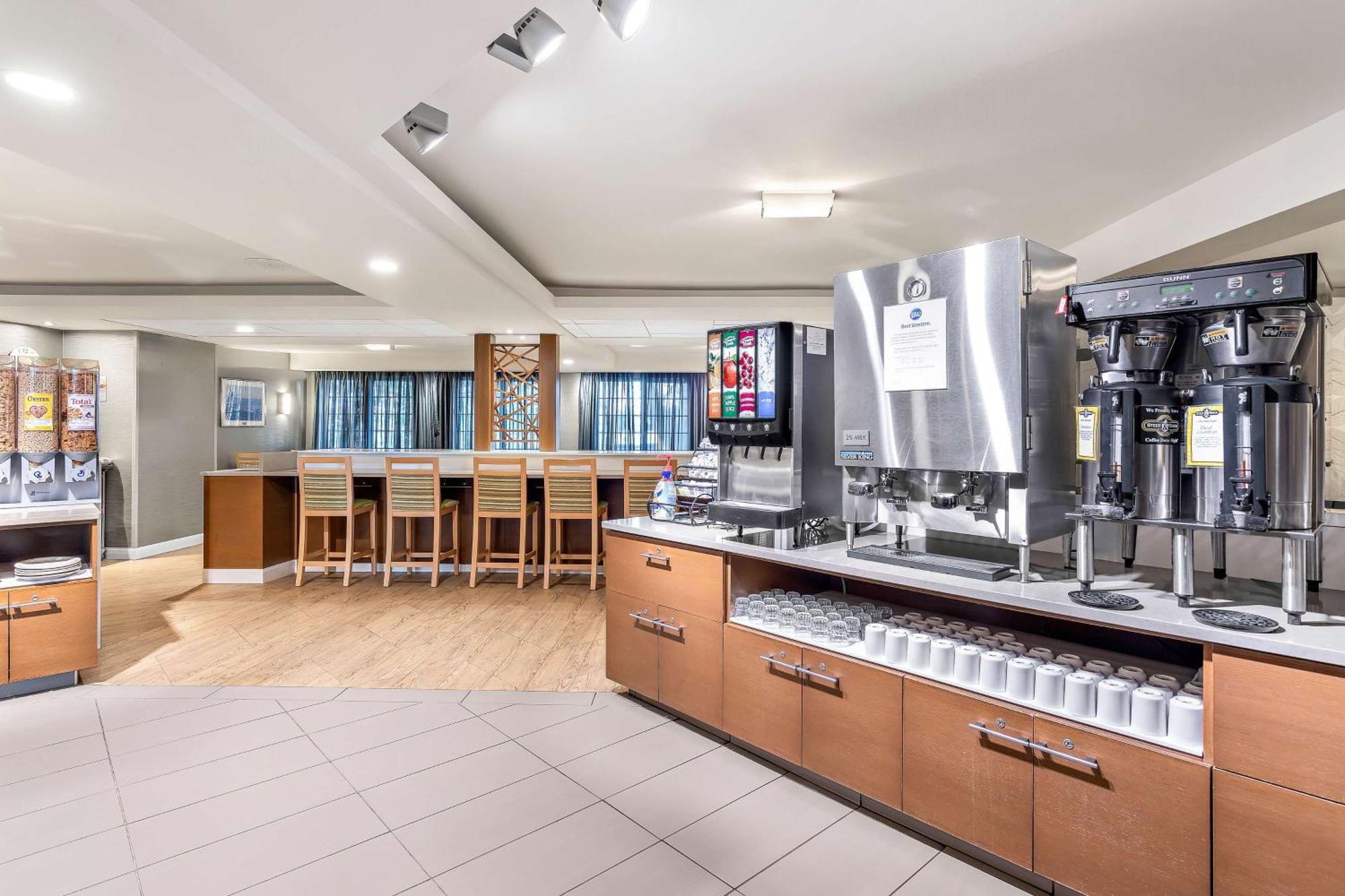 Best Western West Towne Suites Madison Dış mekan fotoğraf